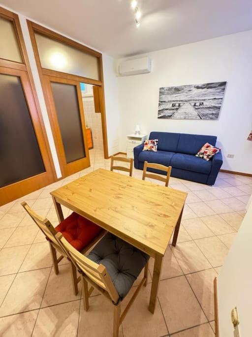 Il Nido Di Silvia A Due Passi Dal Teatro Rossini Apartment Pesaro Exterior foto