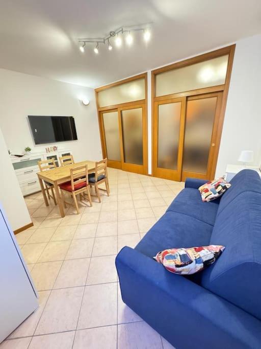 Il Nido Di Silvia A Due Passi Dal Teatro Rossini Apartment Pesaro Exterior foto